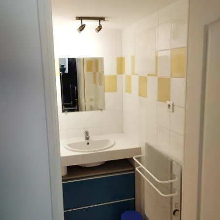 Studio Apartment Talais