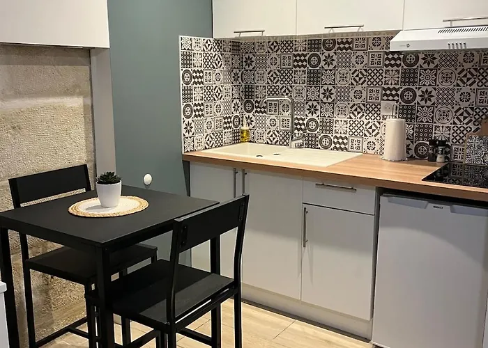 Studio アパート *